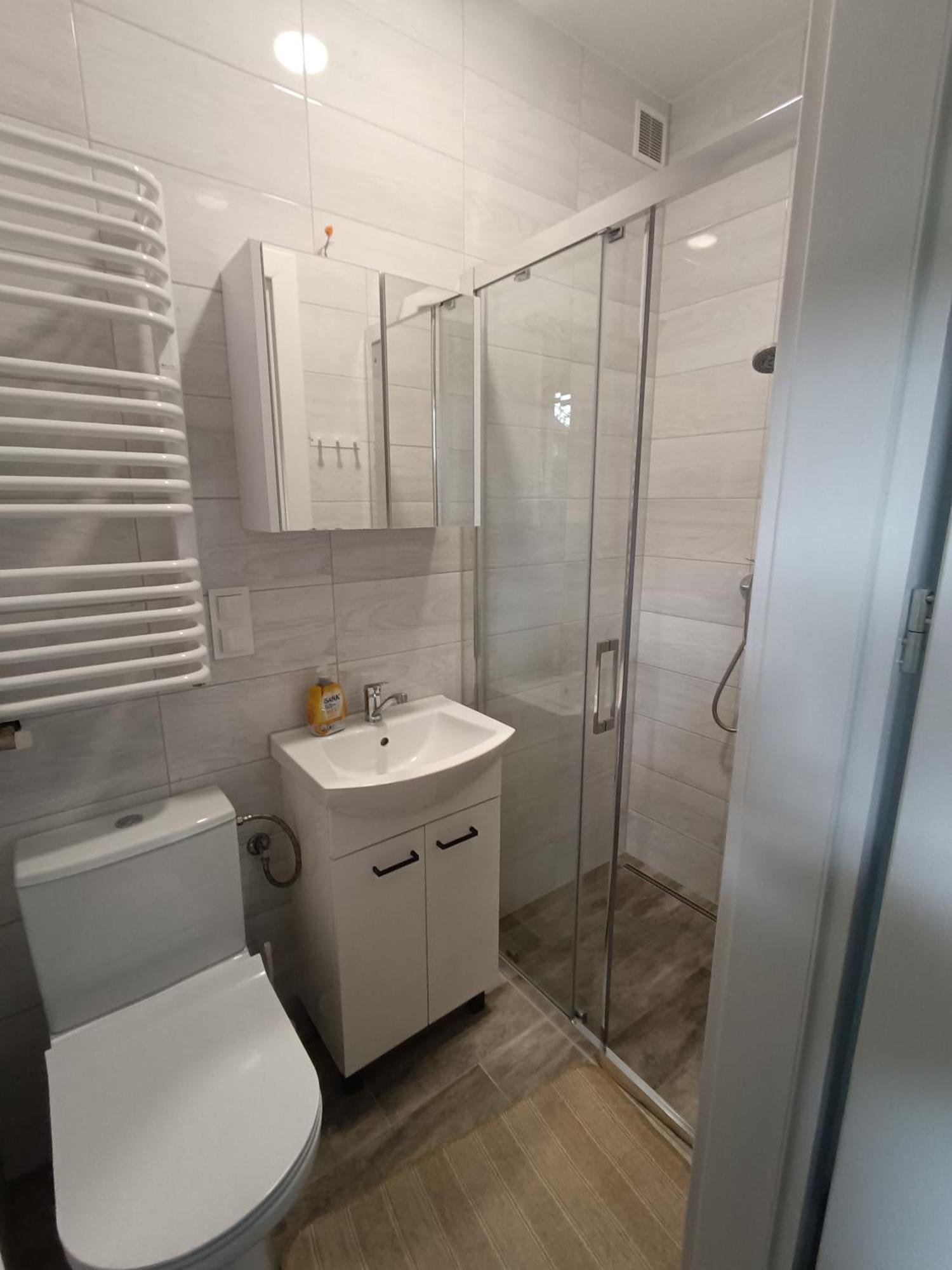 Stas-Przy Szkole Nr3 W Skawie Skawa Zimmer foto
